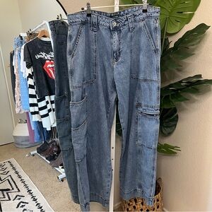 ✨ Wild Fable High Rise Cargo Denim Jeans Sz 10 | Utility Pocket